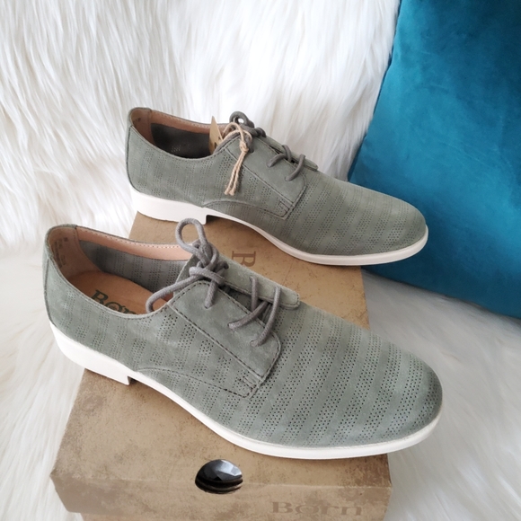 Born Shoes - NEW Born Passi Perforated Green Suede Derby